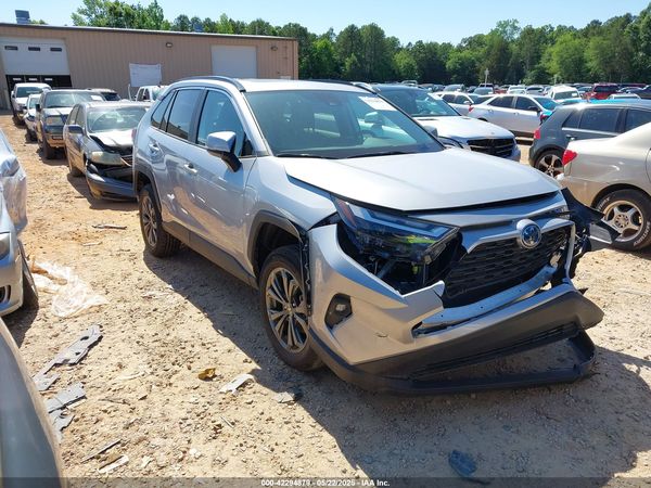 2024 TOYOTA RAV4 HYBRID XLE PREMIUM