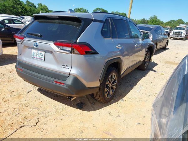 2024 TOYOTA RAV4 HYBRID XLE PREMIUM