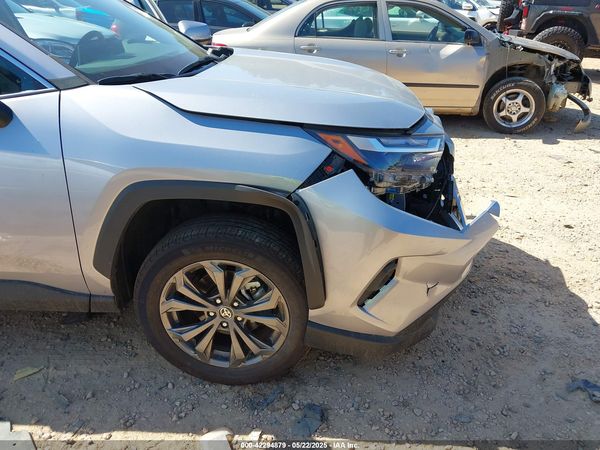 2024 TOYOTA RAV4 HYBRID XLE PREMIUM
