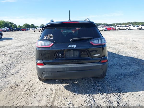 2019 JEEP CHEROKEE LATITUDE FWD