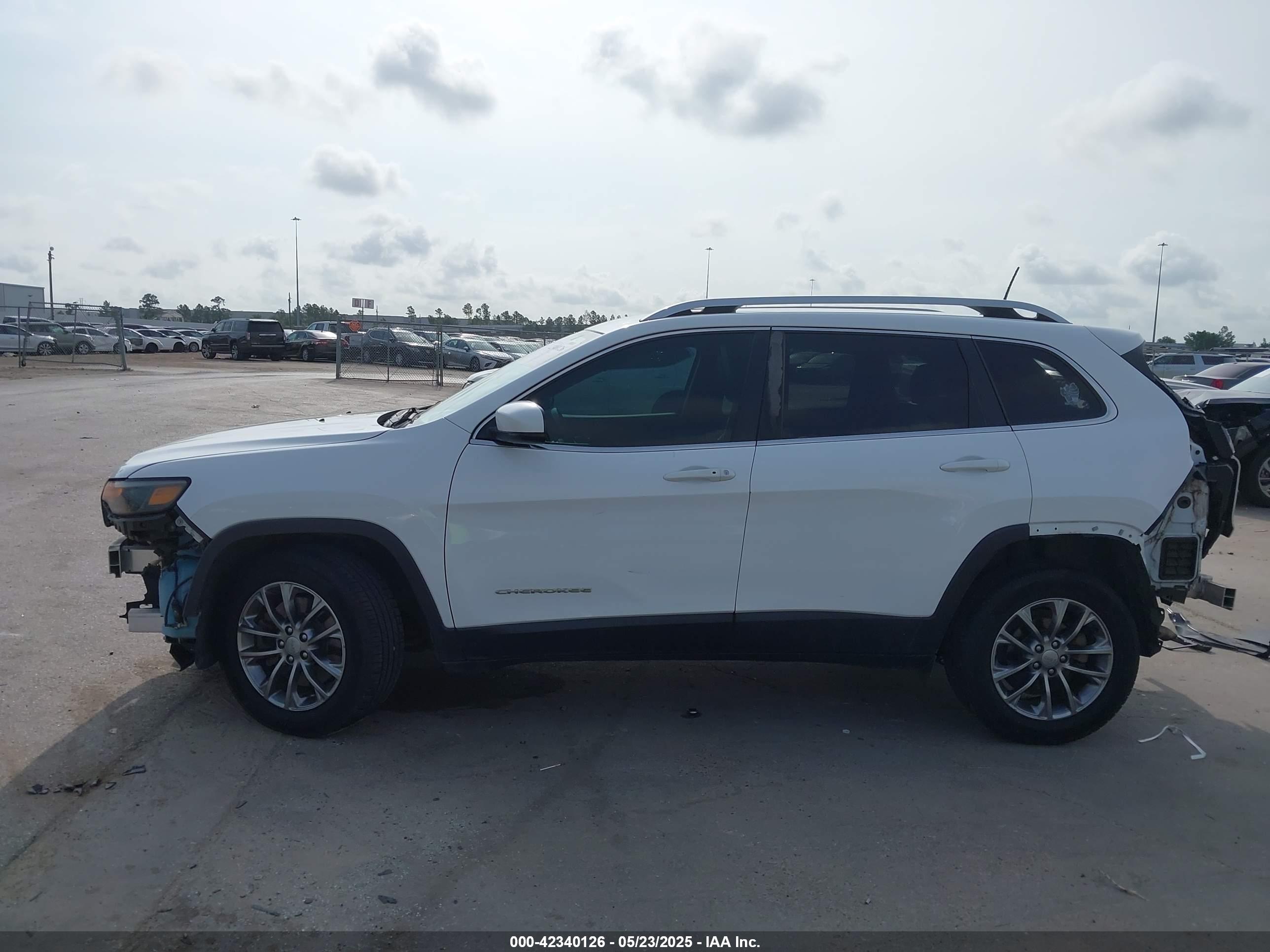 2019 JEEP CHEROKEE LATITUDE PLUS FWD