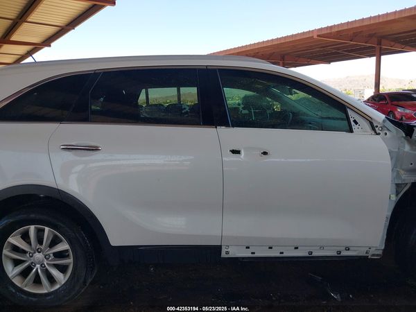 2016 KIA SORENTO 2.4L LX