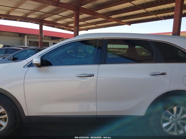 2016 KIA SORENTO 2.4L LX