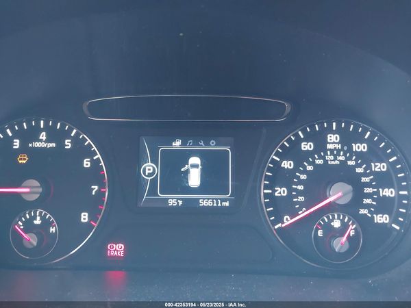 2016 KIA SORENTO 2.4L LX
