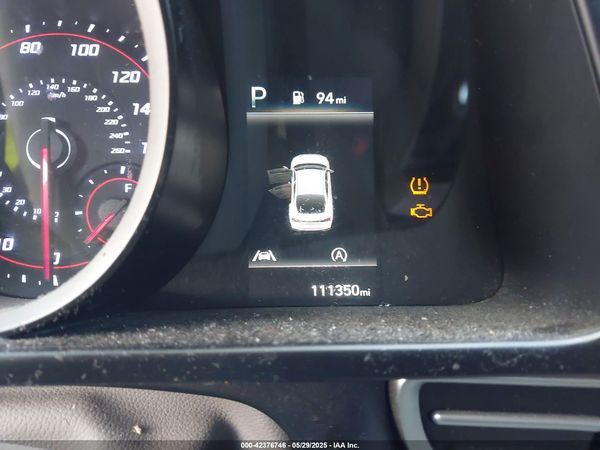 2022 HYUNDAI ELANTRA SE