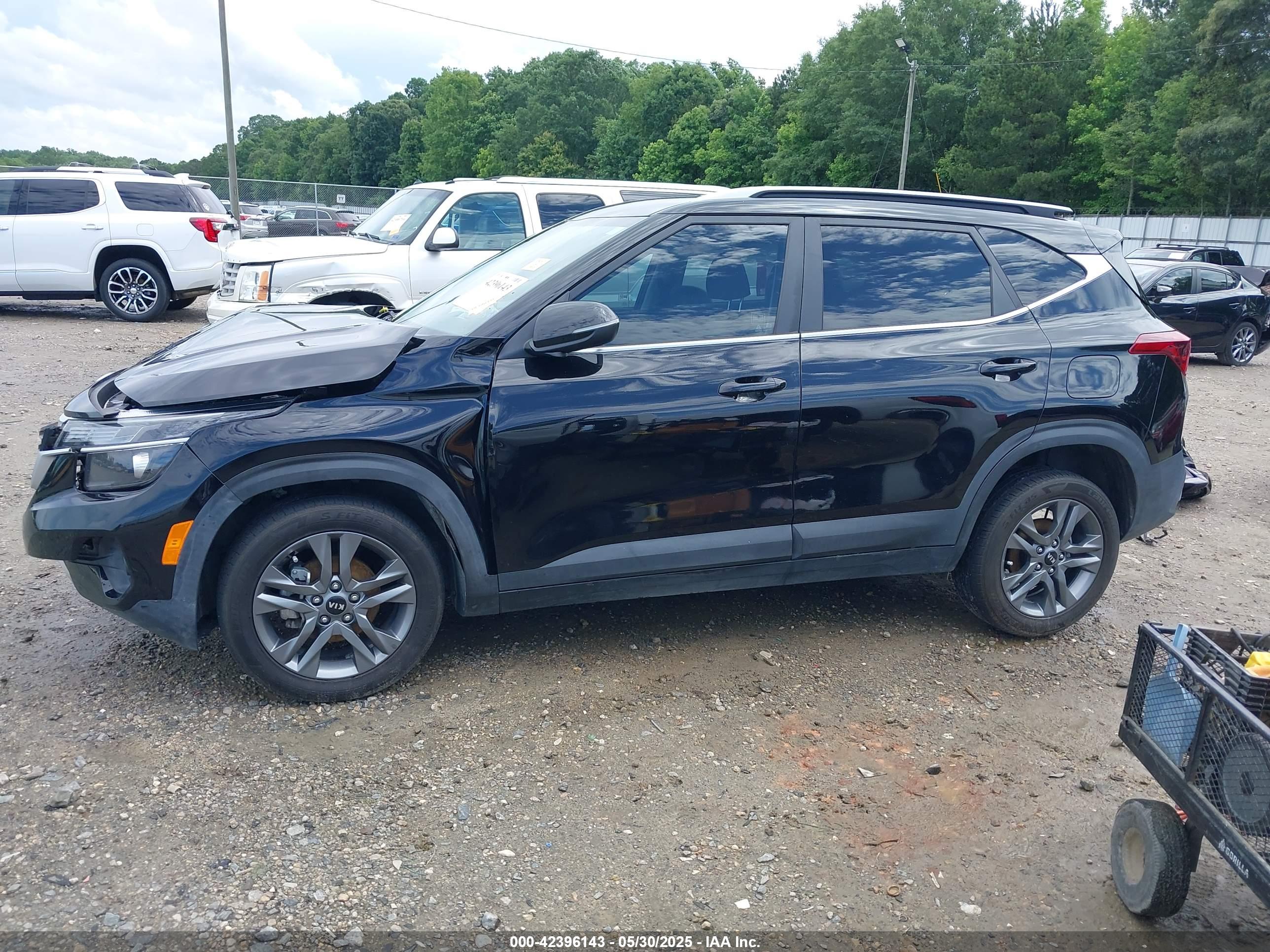 2021 KIA SELTOS S