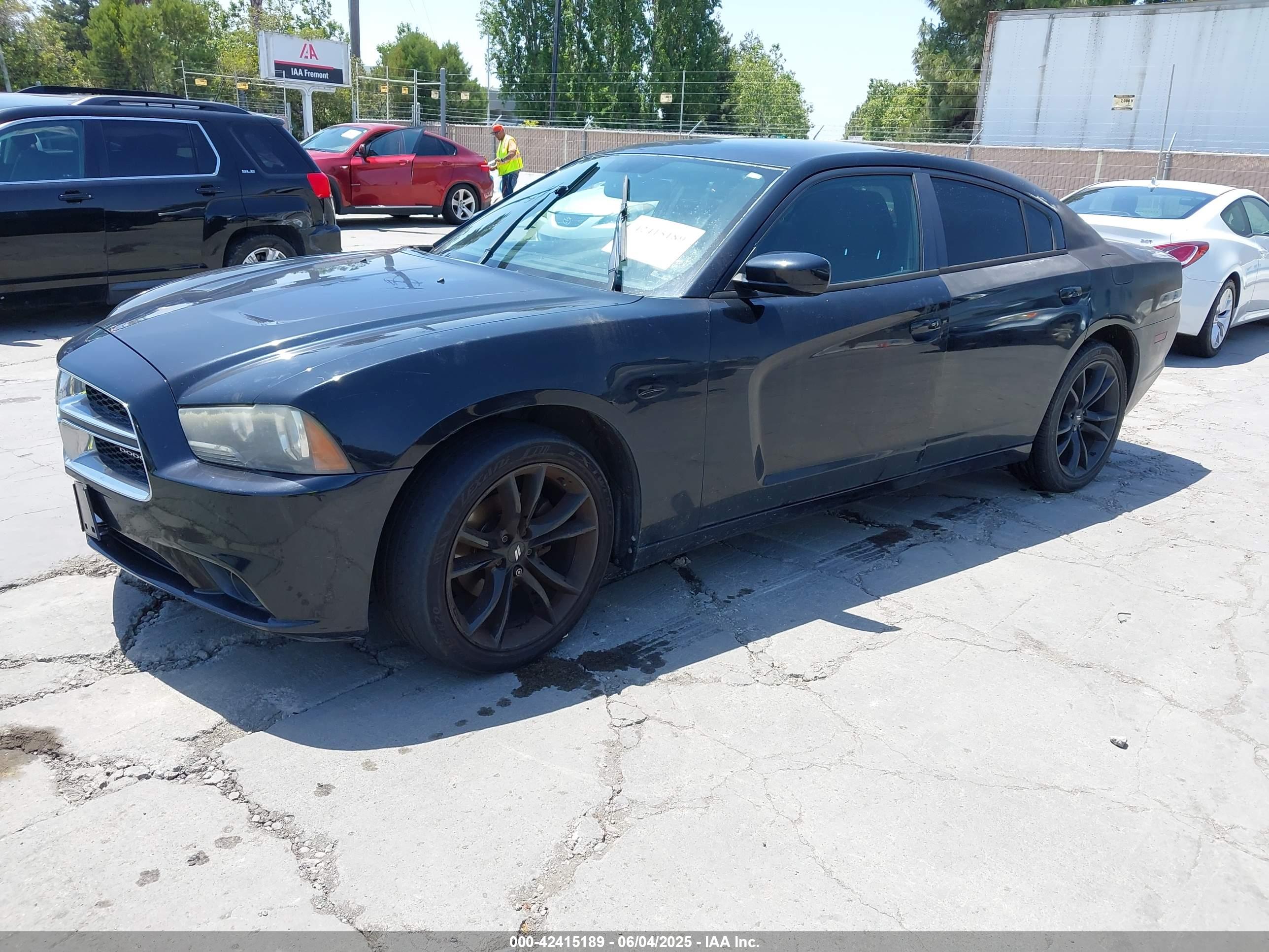 2013 DODGE CHARGER SXT