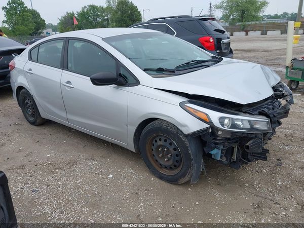 2017 KIA FORTE LX