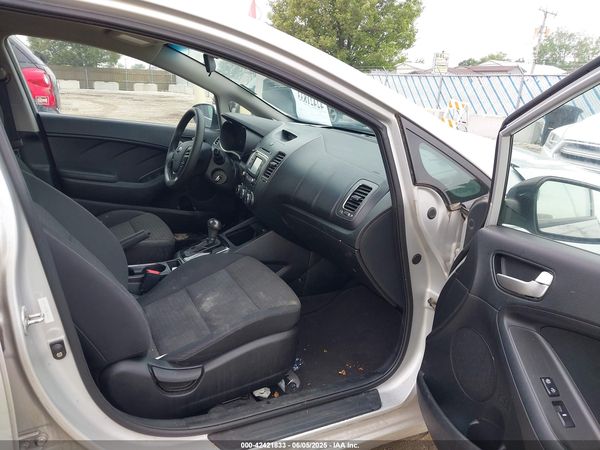 2017 KIA FORTE LX