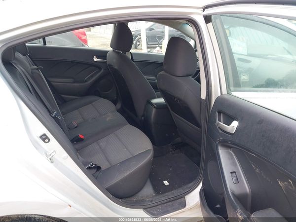 2017 KIA FORTE LX