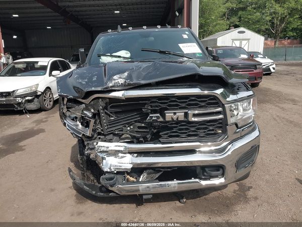 2021 RAM 2500 TRADESMAN  4X4 6'4 BOX