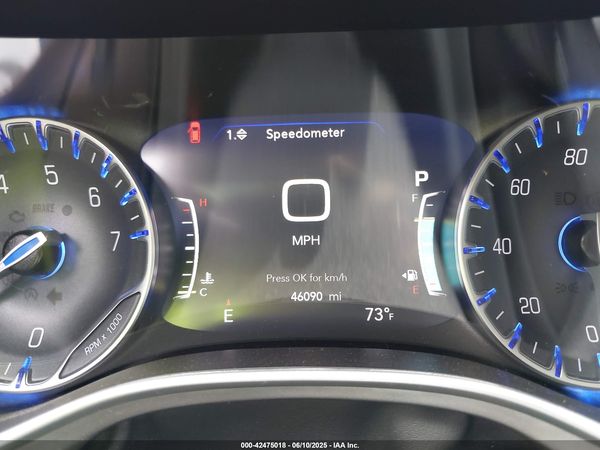 2024 CHRYSLER PACIFICA TOURING L — I118