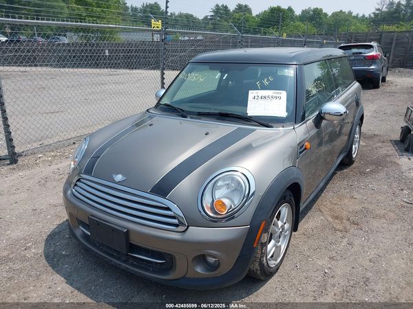 2014 MINI CLUBMAN COOPER
