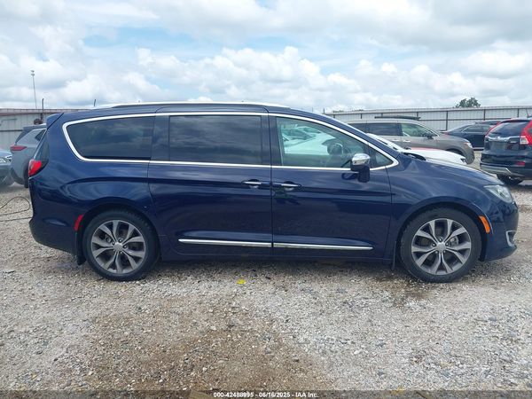 2018 CHRYSLER PACIFICA LIMITED