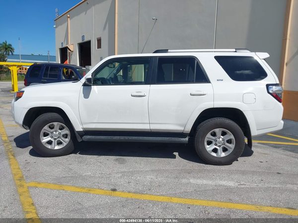 2021 TOYOTA 4RUNNER SR5