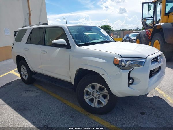 2021 TOYOTA 4RUNNER SR5
