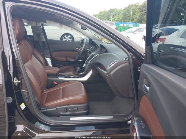 2016 ACURA TLX Base