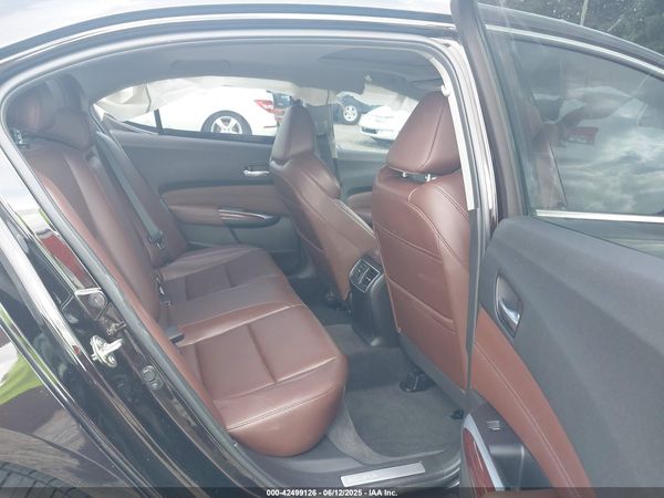 2016 ACURA TLX Base