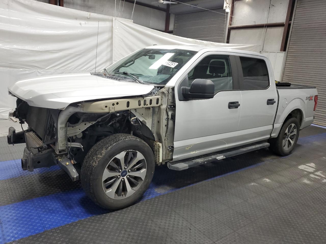 2019 FORD F150 — Front 3/4