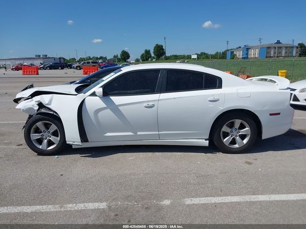 2014 DODGE CHARGER SE