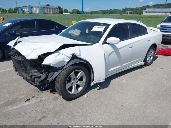 2014 DODGE CHARGER SE