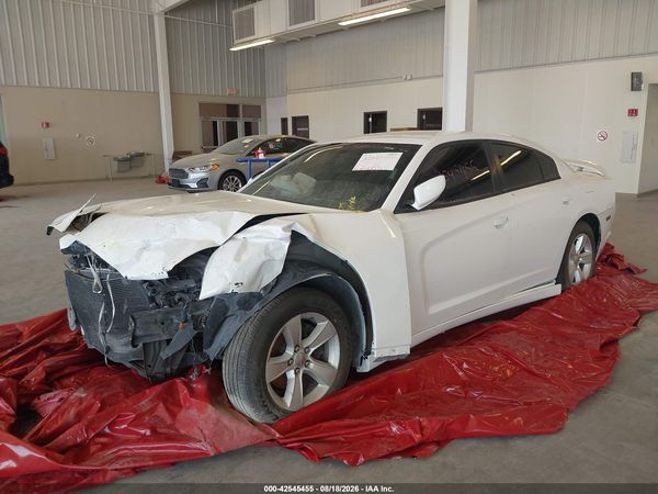 2014 DODGE CHARGER SE