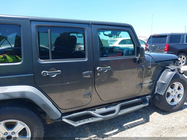 2017 JEEP WRANGLER UNLIMITED SPORT 4X4
