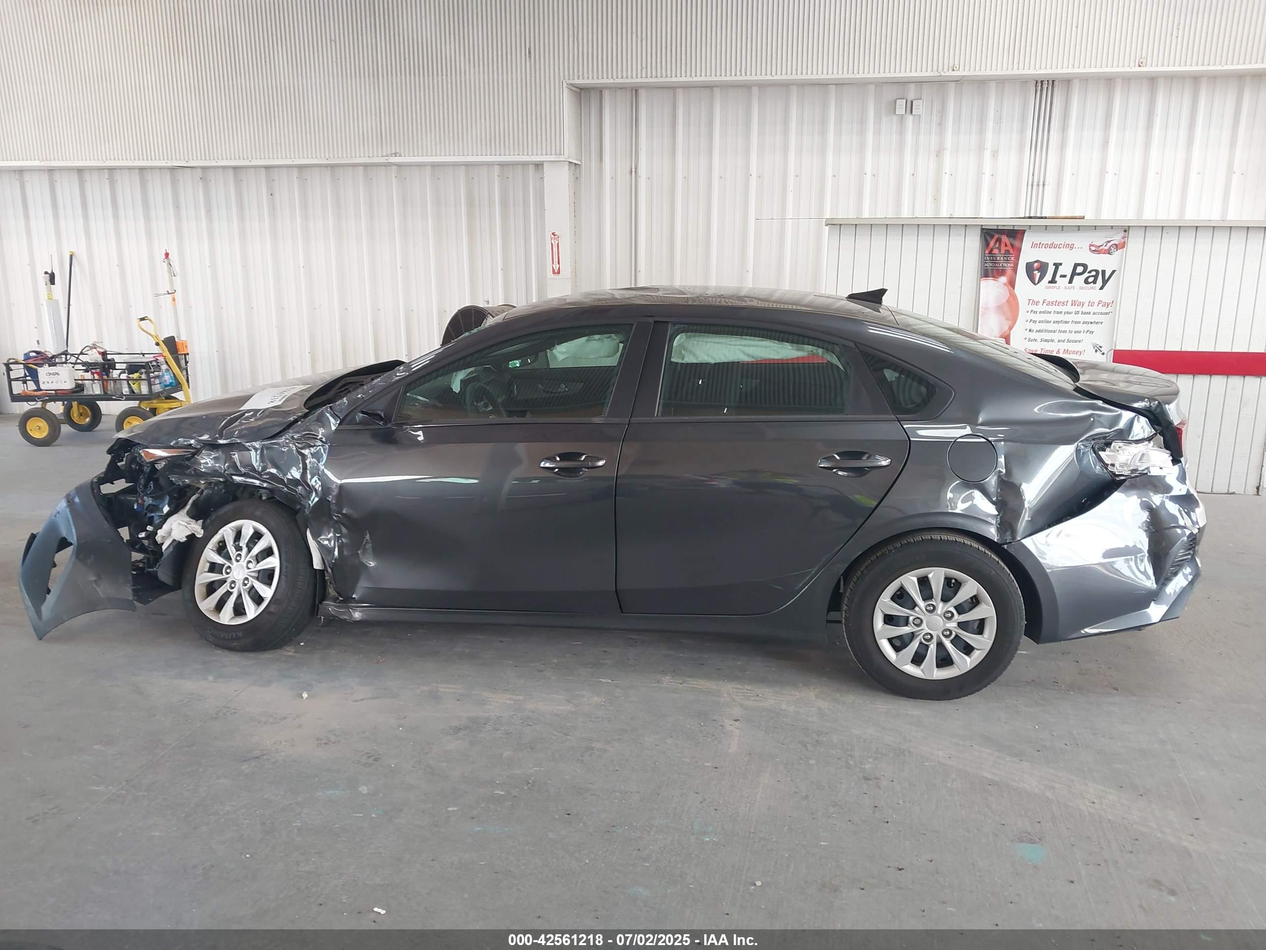 2024 KIA FORTE LX