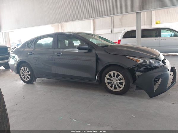 2024 KIA FORTE LX