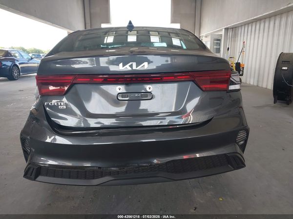 2024 KIA FORTE LX