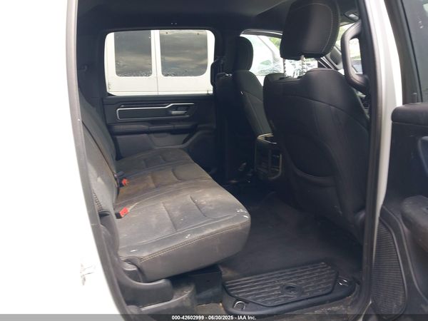 2022 RAM 1500 BIG HORN  4X4 5'7 BOX