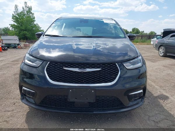 2024 CHRYSLER PACIFICA TOURING L — I115