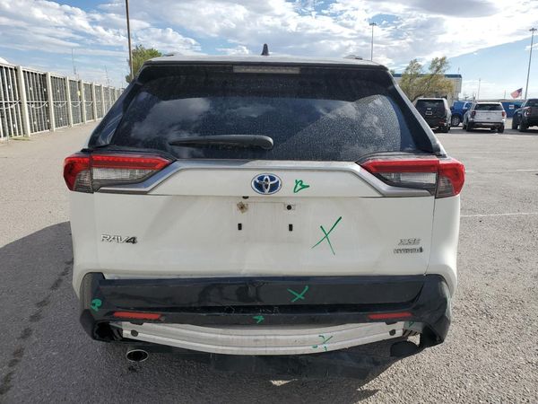 2020 TOYOTA RAV4