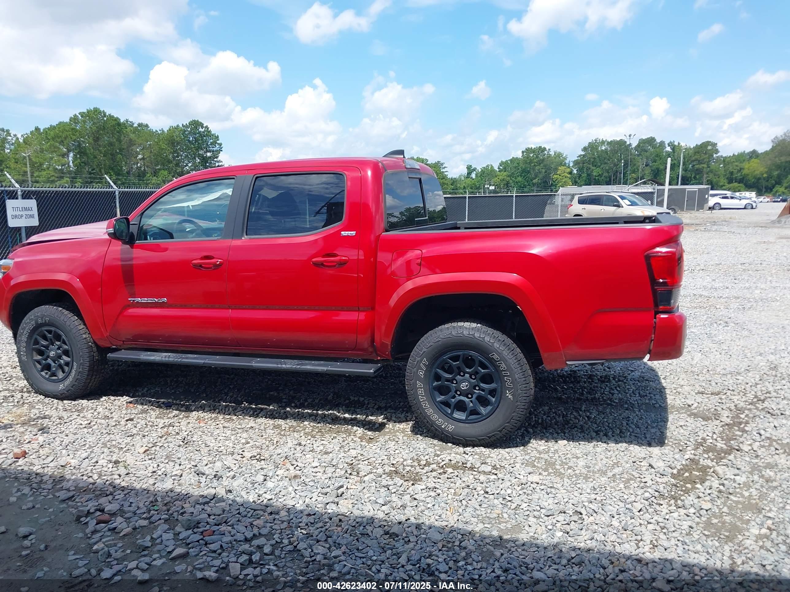 2022 TOYOTA TACOMA SR5 V6