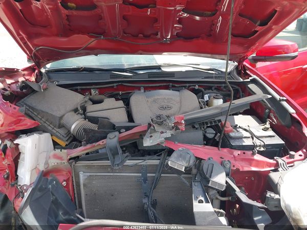 2022 TOYOTA TACOMA SR5 V6