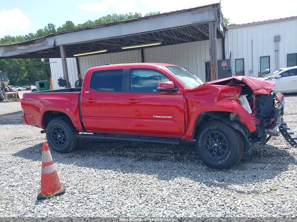 2022 TOYOTA TACOMA SR5 V6