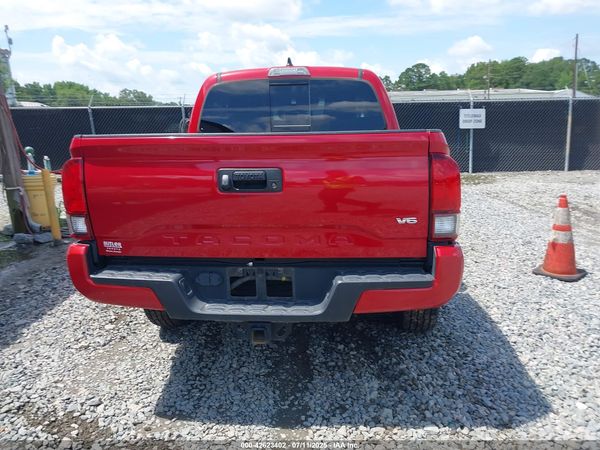 2022 TOYOTA TACOMA SR5 V6