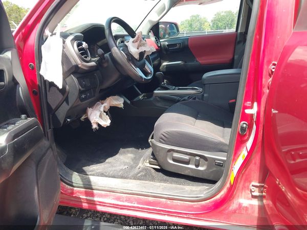 2022 TOYOTA TACOMA SR5 V6