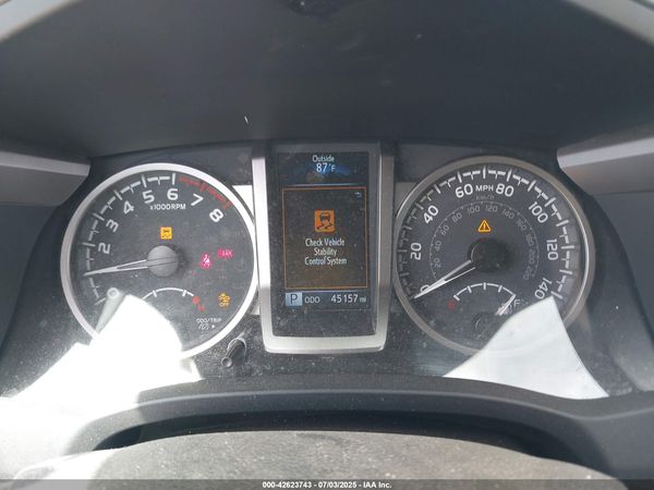 2022 TOYOTA TACOMA SR5 V6