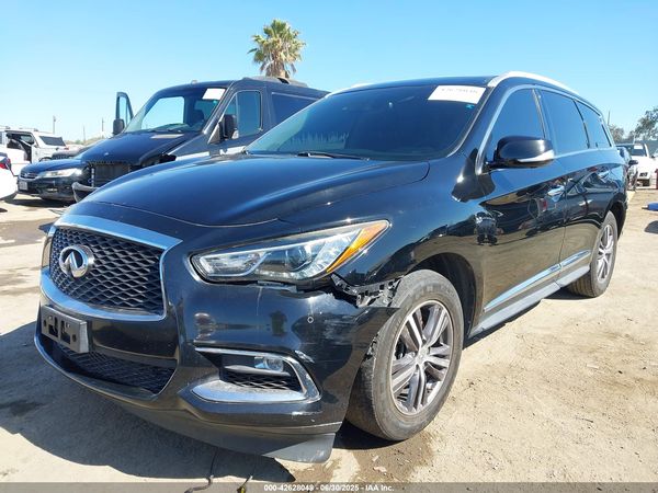 2019 INFINITI QX60 LUXE