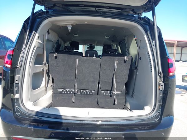 2022 CHRYSLER PACIFICA TOURING L — I152