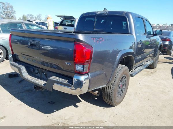 2020 TOYOTA TACOMA SR5 V6