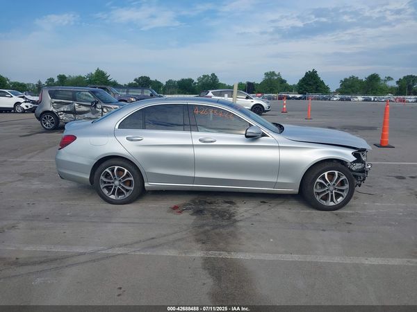 2016 MERCEDES-BENZ C 300 C300-4M