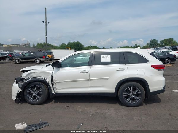 2019 TOYOTA HIGHLANDER LE PLUS