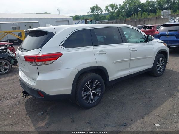 2019 TOYOTA HIGHLANDER LE PLUS
