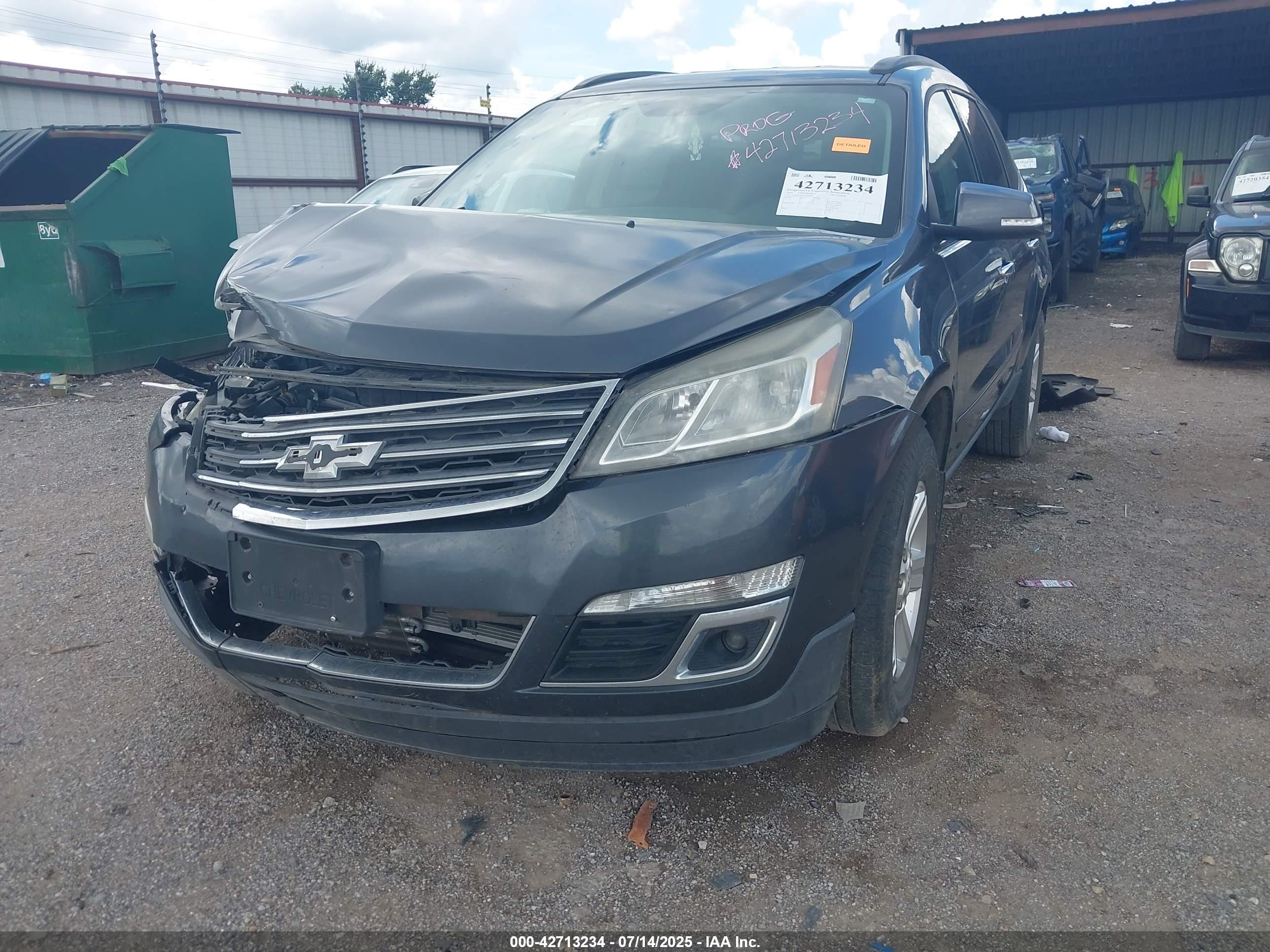 2014 CHEVROLET TRAVERSE 2LT — I2