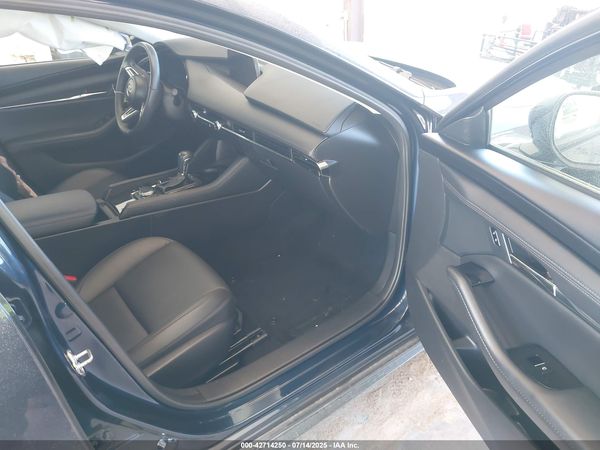 2022 MAZDA MAZDA3 PREFERRED