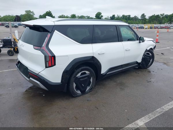 2024 KIA EV9 LAND