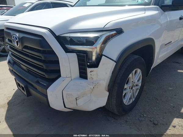 2023 TOYOTA TUNDRA SR5