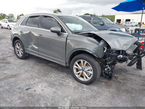 2024 AUDI Q3